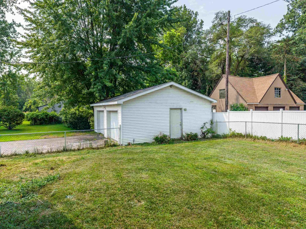 1152 Midland Road Monitor Charter Township, MI 48706