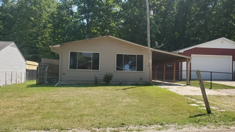 14408 Hicks Lake Drive Hartwick Township, MI 49631