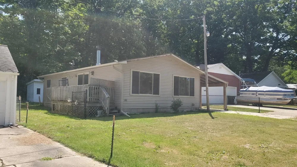 14408 Hicks Lake Drive Hartwick Township, MI 49631