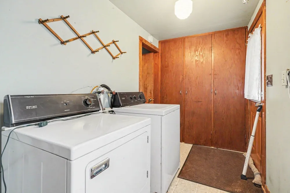 7973 W Madison Road Seville Township, MI 48832