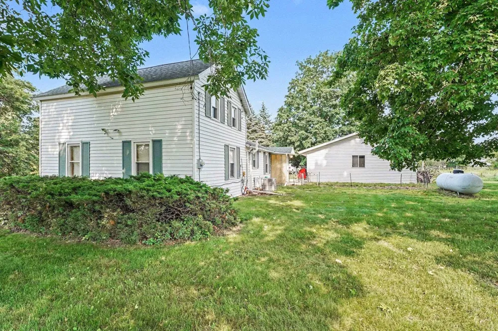 7973 W Madison Road Seville Township, MI 48832