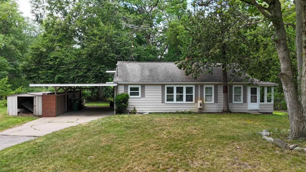 10996 S Grant Avenue Grant Township, MI 48617