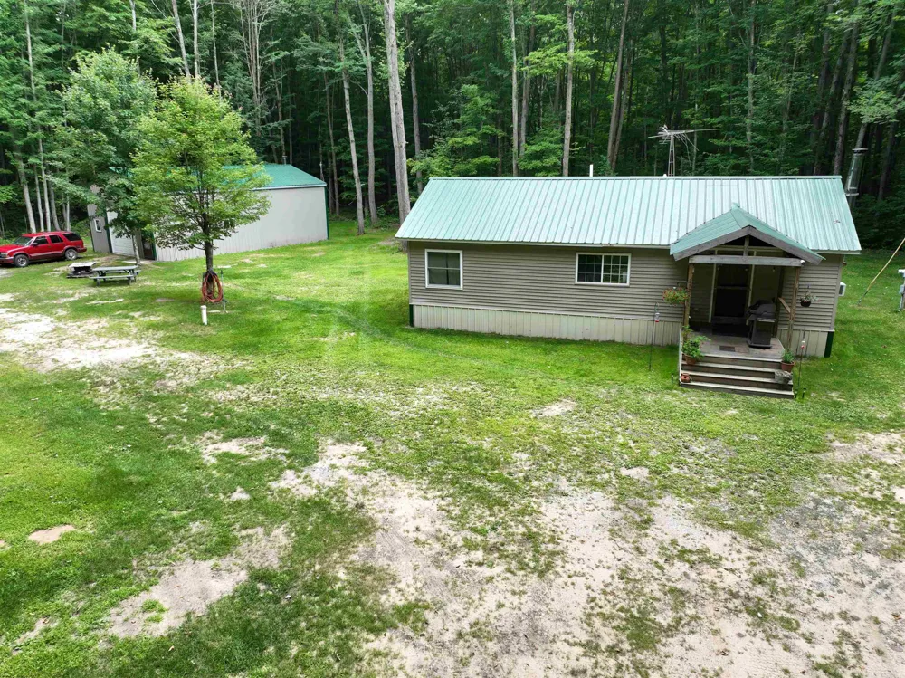 212 3rd Avenue Rapid River Township, MI 49646