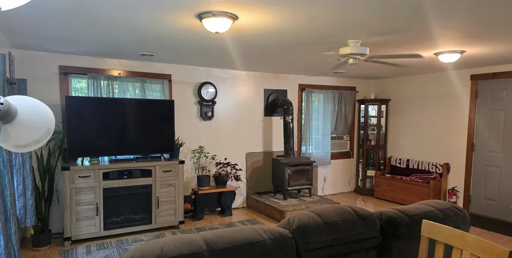 212 3rd Avenue Rapid River Township, MI 49646