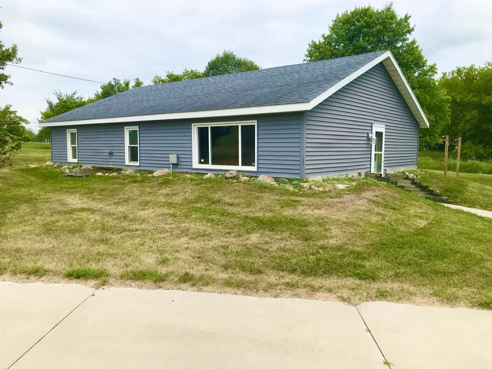 4996 Alger Road Arcada Township, MI 48801