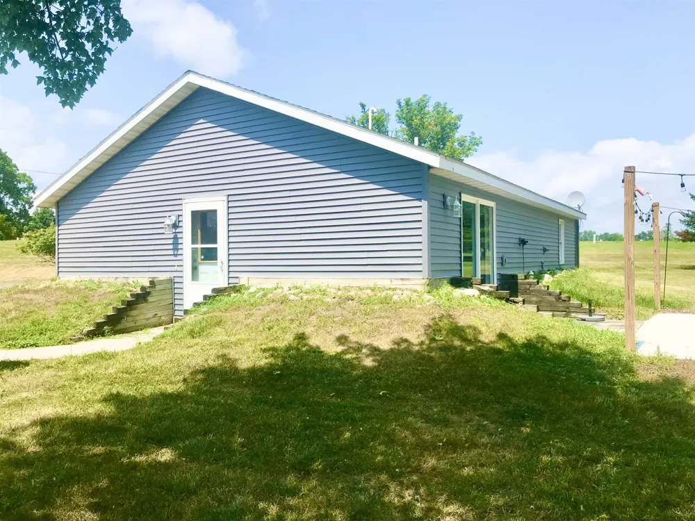 4996 Alger Road Arcada Township, MI 48801