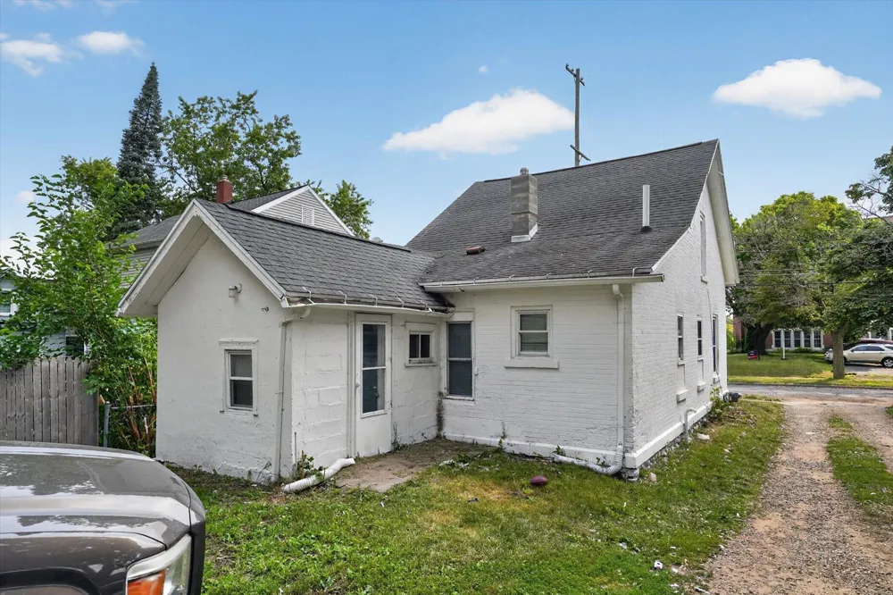 930 Backus Street Jackson City, MI 49202