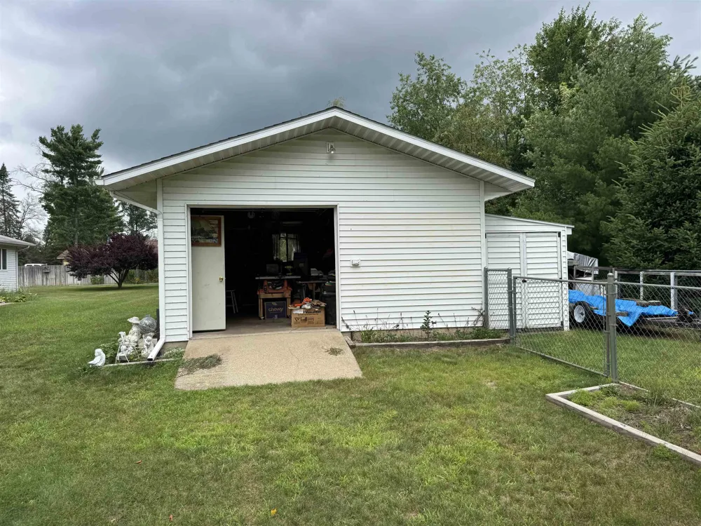 5377 Wildwood Drive Mills Township, MI 48756