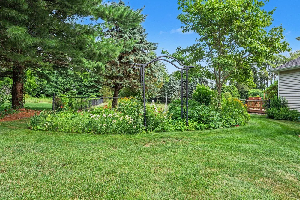 46820 Woodfield Drive Almena Township, MI 49071