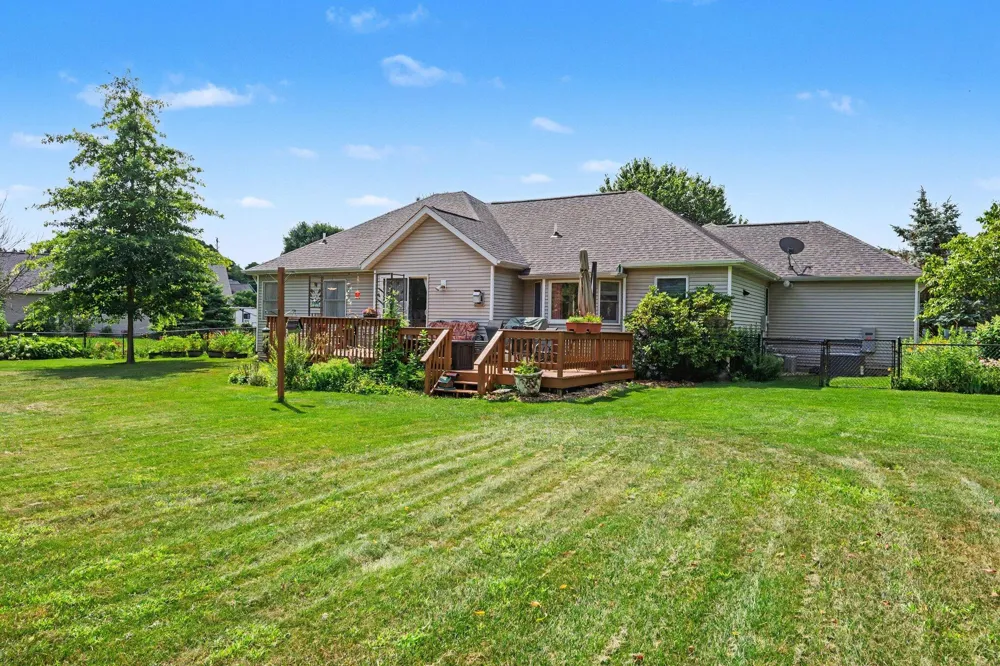 46820 Woodfield Drive Almena Township, MI 49071