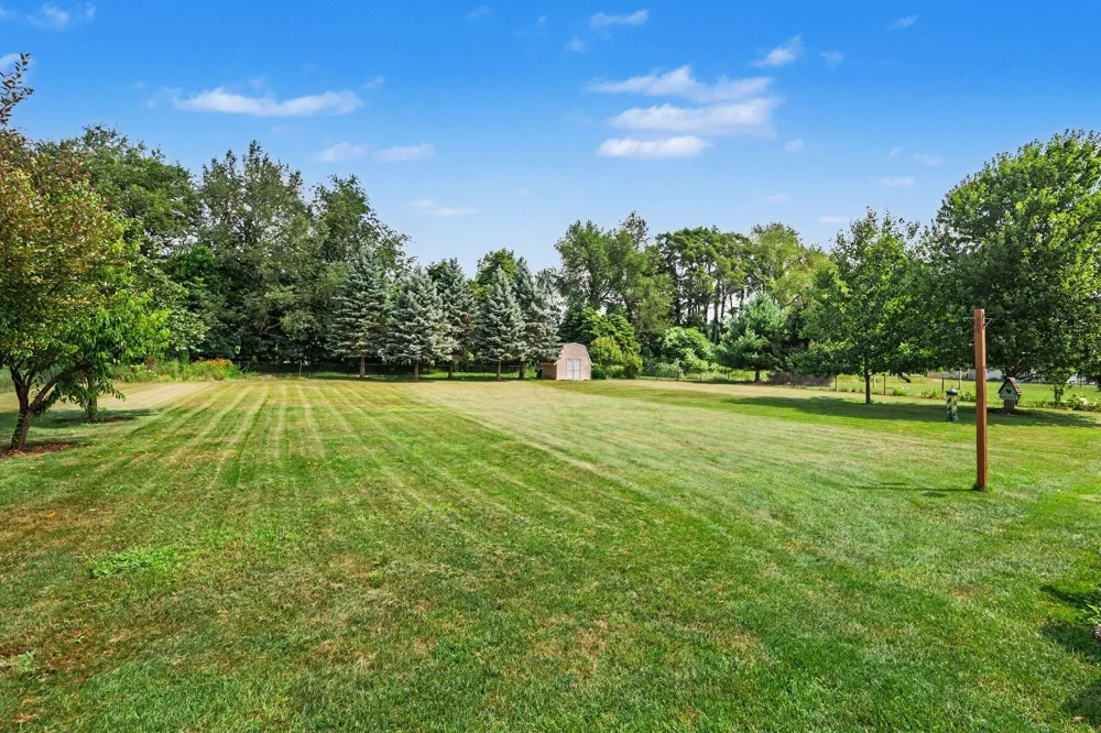 46820 Woodfield Drive Almena Township, MI 49071