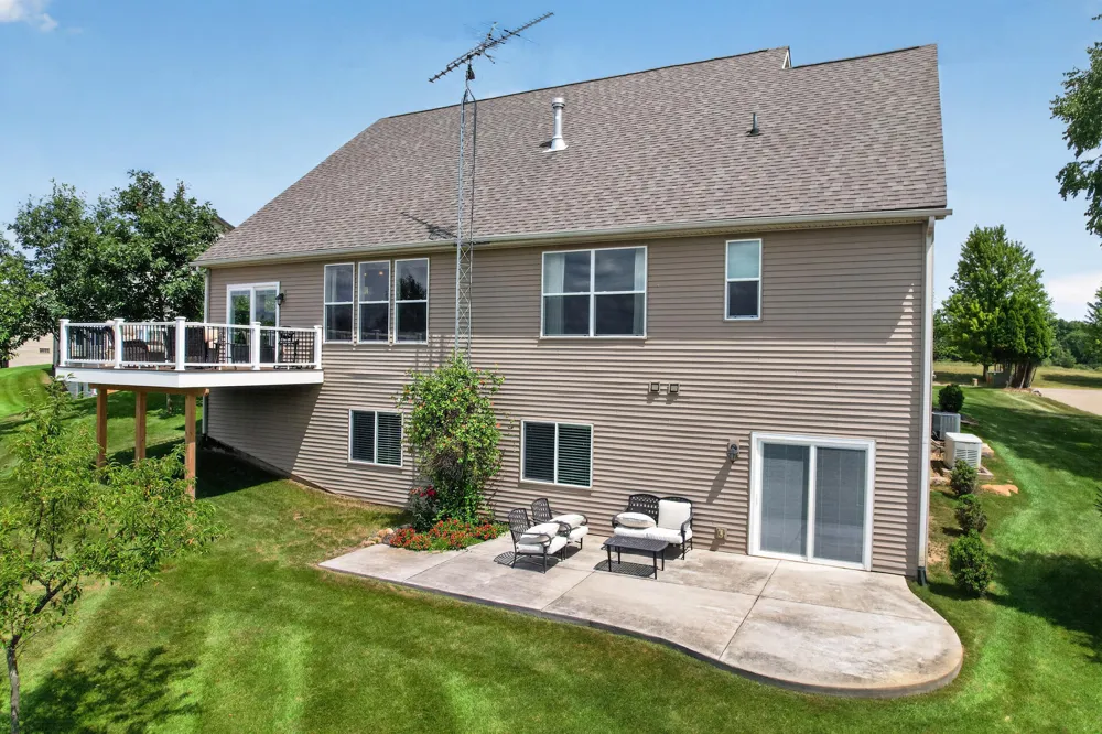 9862 Dublin Drive Tyrone Township, MI 48430