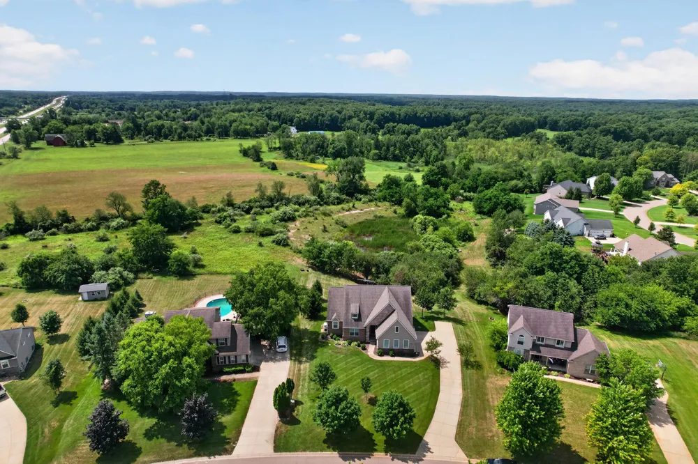 9862 Dublin Drive Tyrone Township, MI 48430