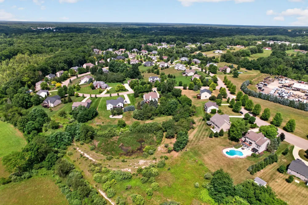 9862 Dublin Drive Tyrone Township, MI 48430