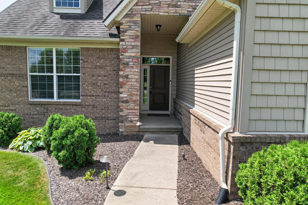 9862 Dublin Drive Tyrone Township, MI 48430