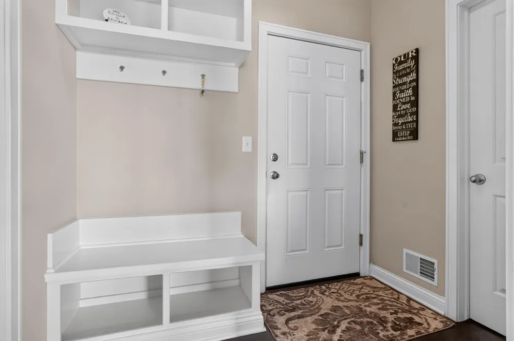 9862 Dublin Drive Tyrone Township, MI 48430