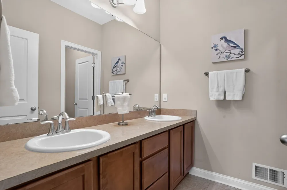 9862 Dublin Drive Tyrone Township, MI 48430
