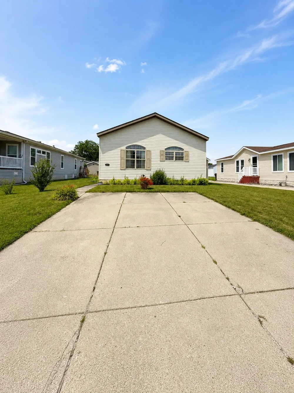 1891 Magnolia Street Frenchtown Township, MI 48166