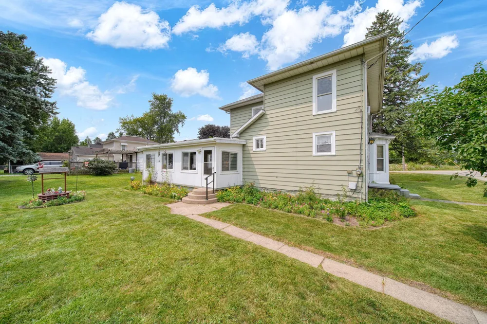 109 Wells Street Britton Village, MI 49229
