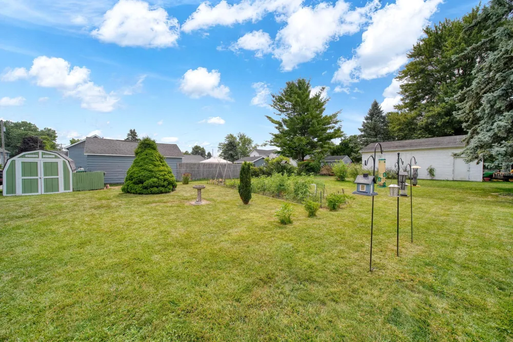 109 Wells Street Britton Village, MI 49229