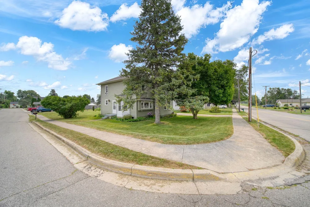 109 Wells Street Britton Village, MI 49229