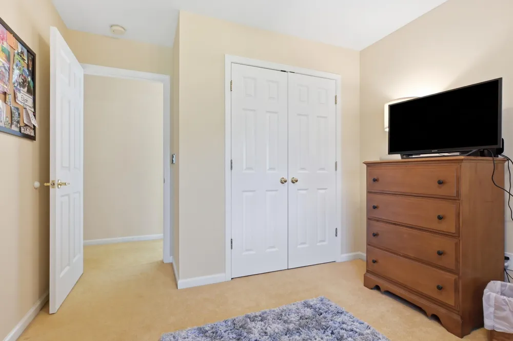 322 O'Brian Drive Milan City, MI 48160