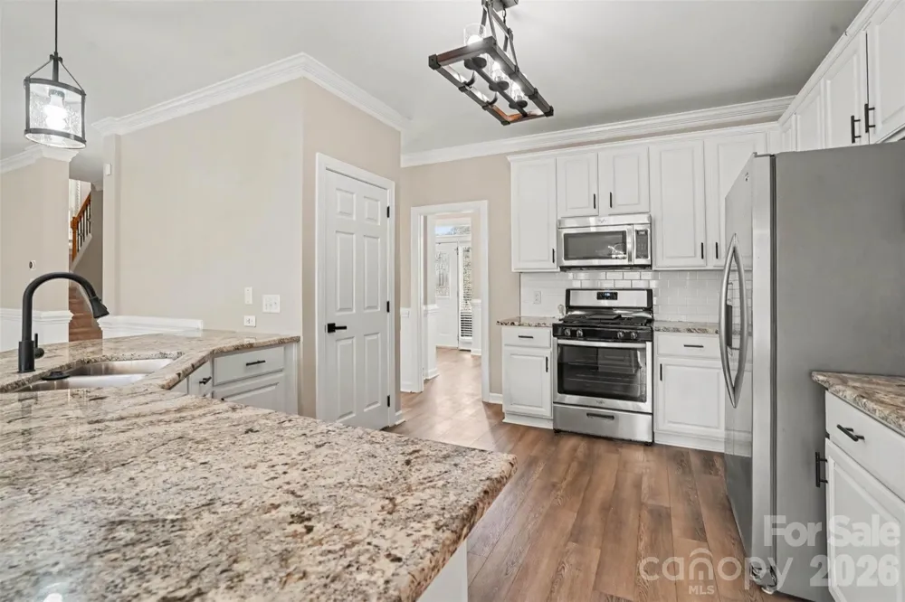 4902 Shannamara Drive Matthews, NC 28104