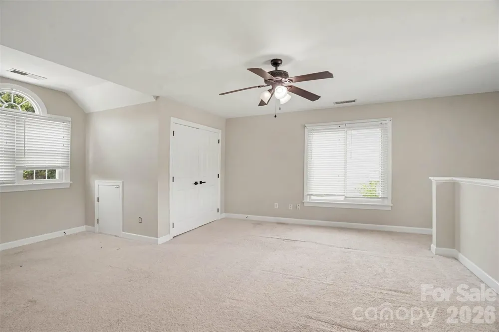 4902 Shannamara Drive Matthews, NC 28104