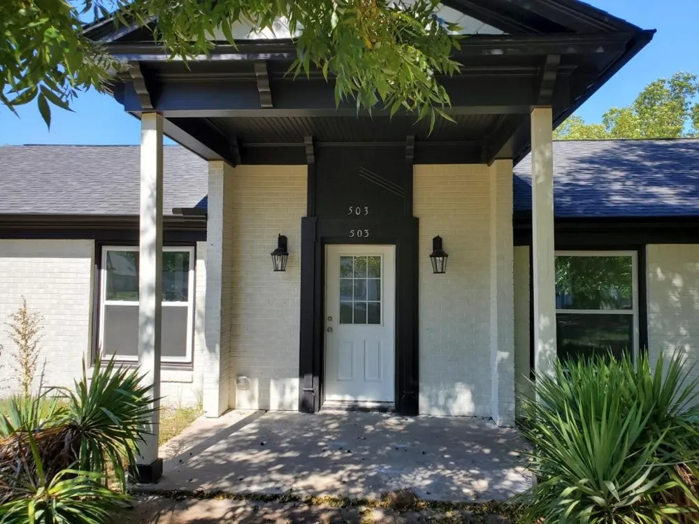 503 E 13th Street Bonham, TX 75418