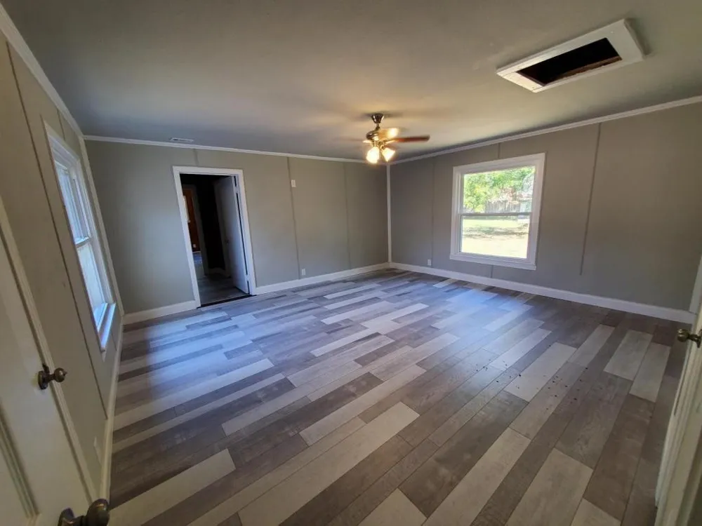 503 E 13th Street Bonham, TX 75418