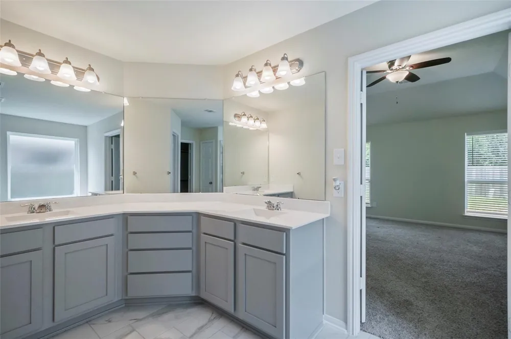 3227 Fairhaven Lane Rosenberg, TX 77471