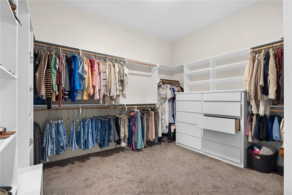 3835 County Road 151 Bedias, TX 77831