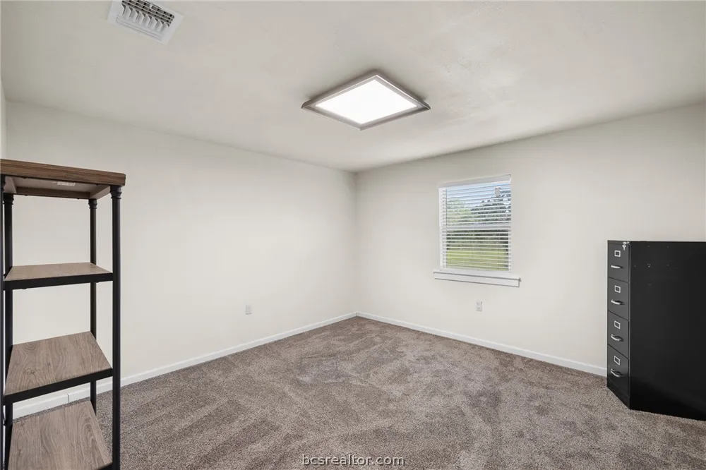 3835 County Road 151 Bedias, TX 77831