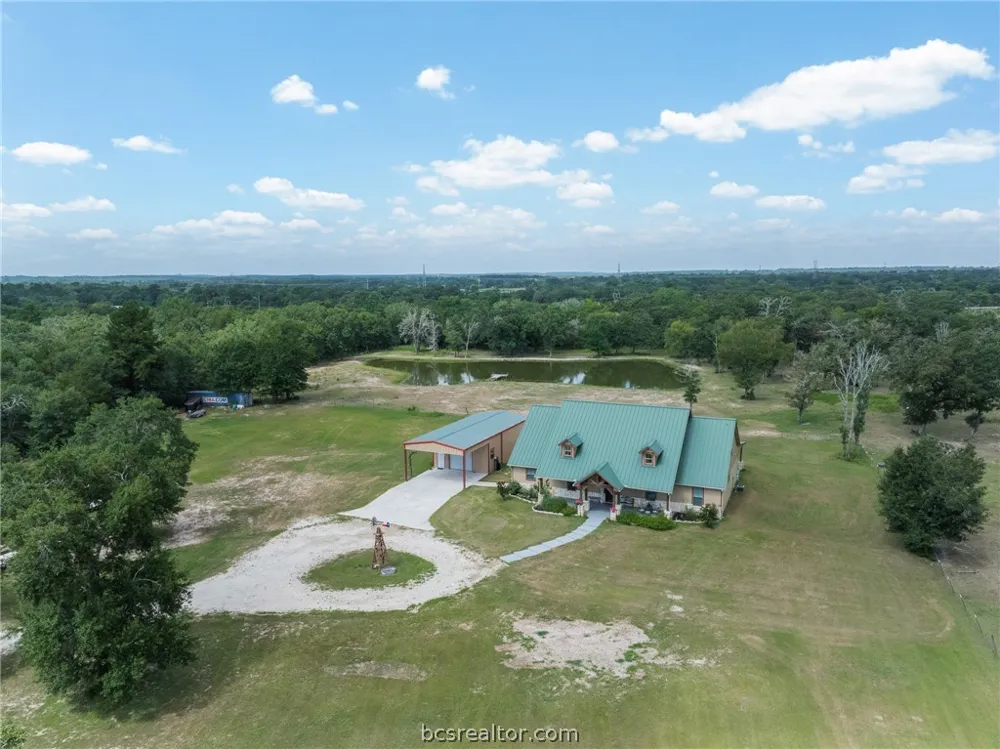 3835 County Road 151 Bedias, TX 77831