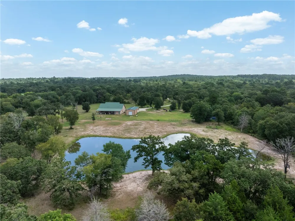 3835 County Road 151 Bedias, TX 77831
