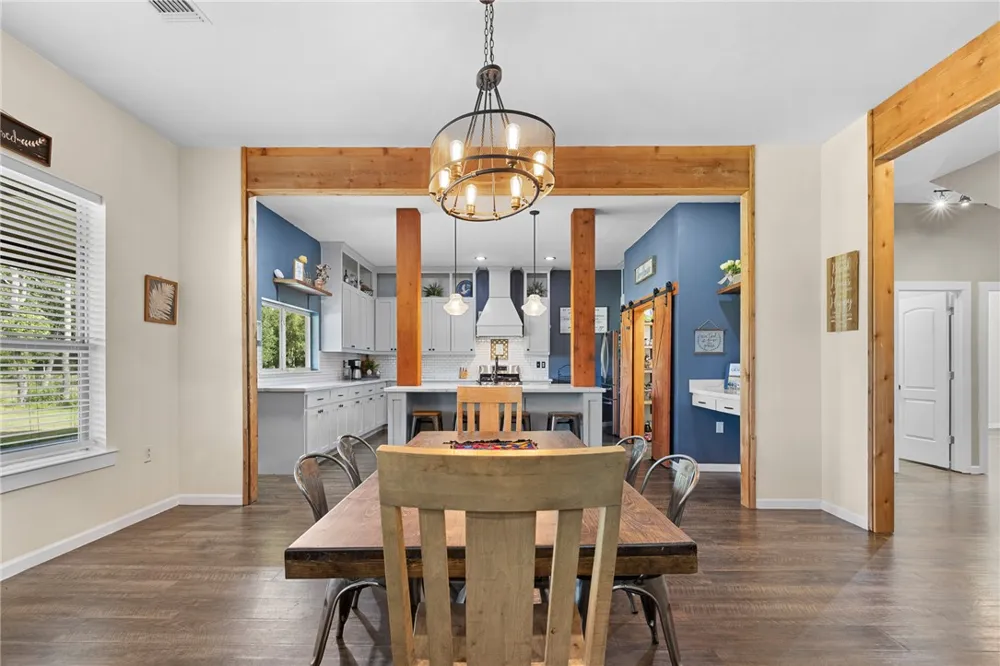3835 County Road 151 Bedias, TX 77831