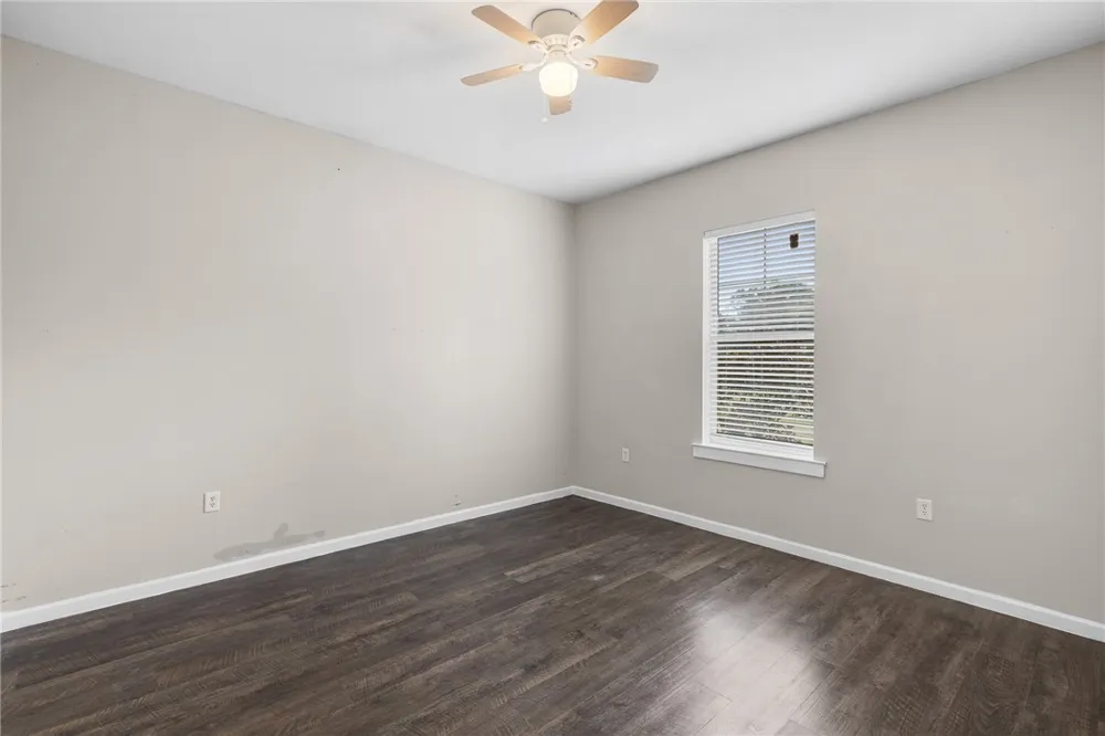 3835 County Road 151 Bedias, TX 77831