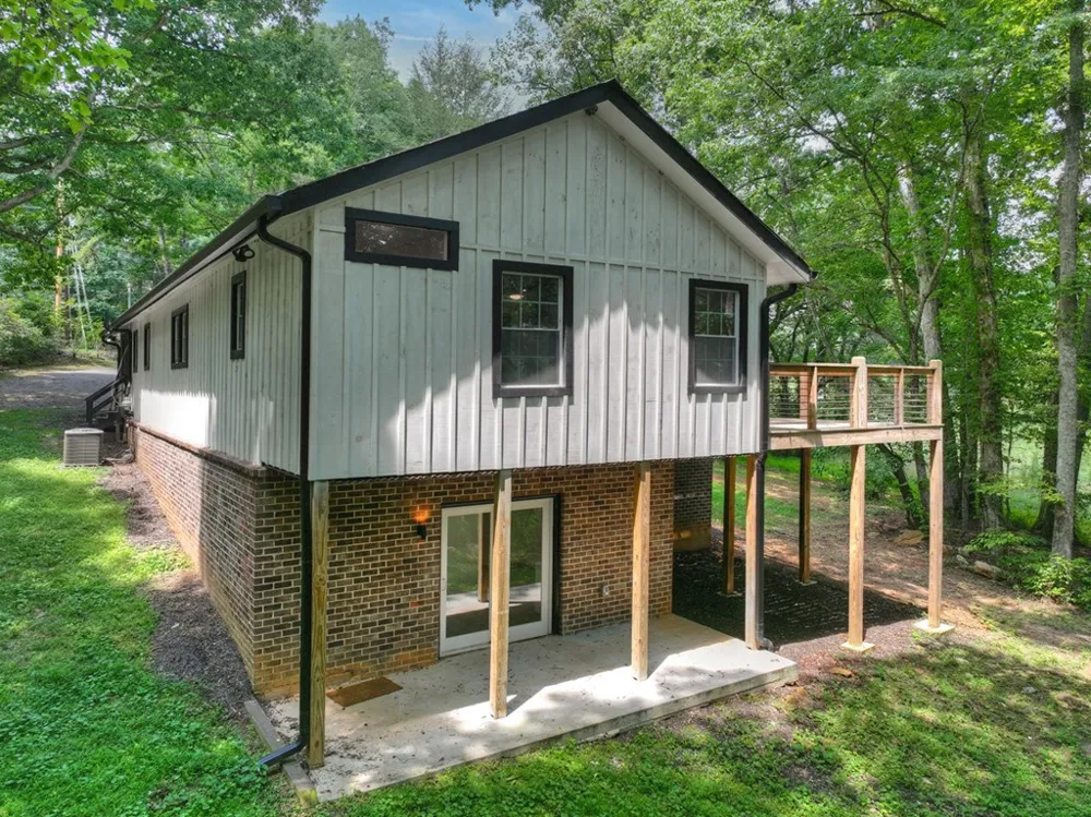 1779 Madola Road Epworth, GA 30541