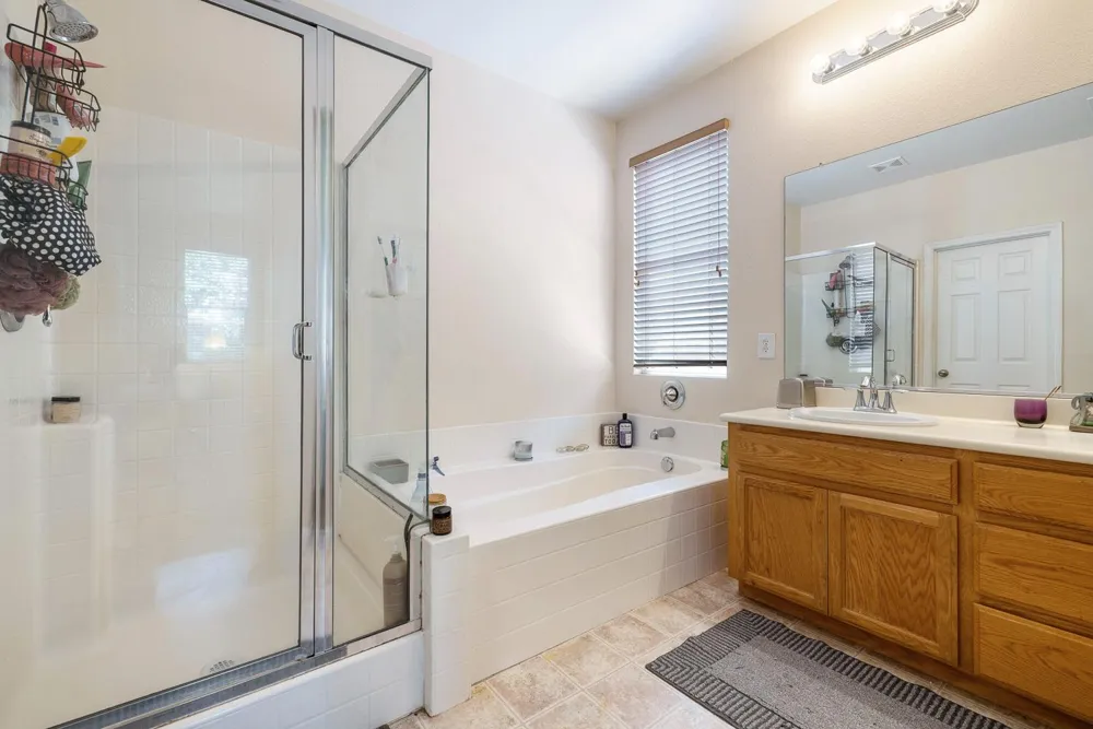 893 Chianti Circle Coalinga, CA 93210