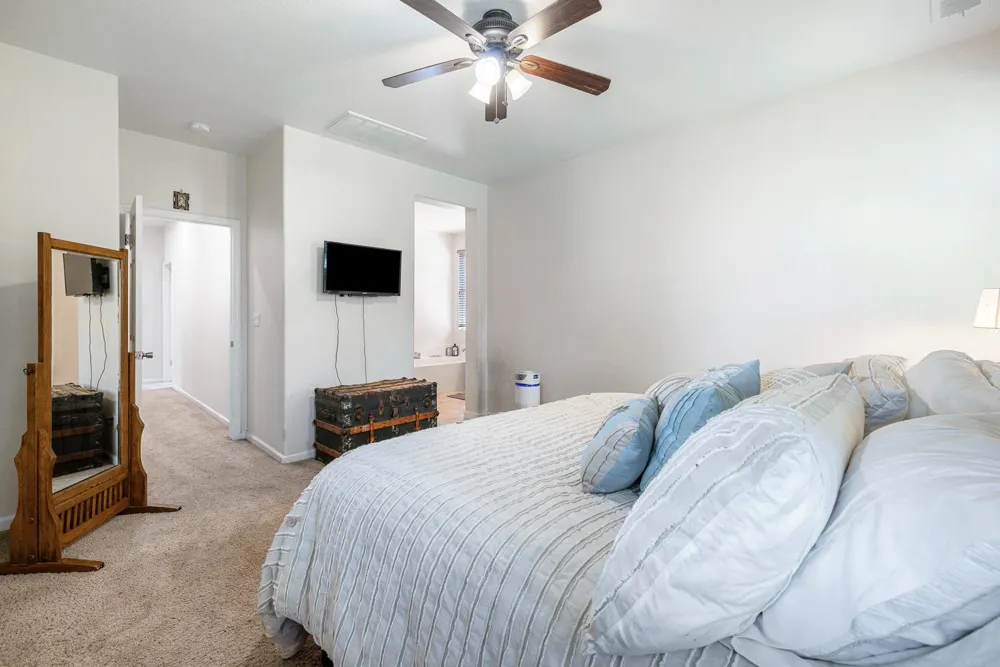 893 Chianti Circle Coalinga, CA 93210