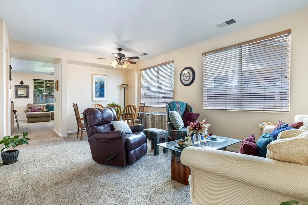 893 Chianti Circle Coalinga, CA 93210