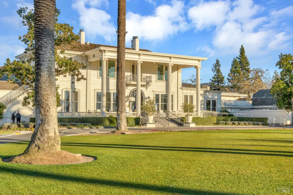 548 Westgate Drive Napa, CA 94558