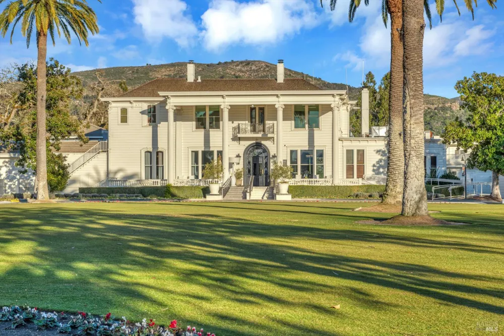 548 Westgate Drive Napa, CA 94558