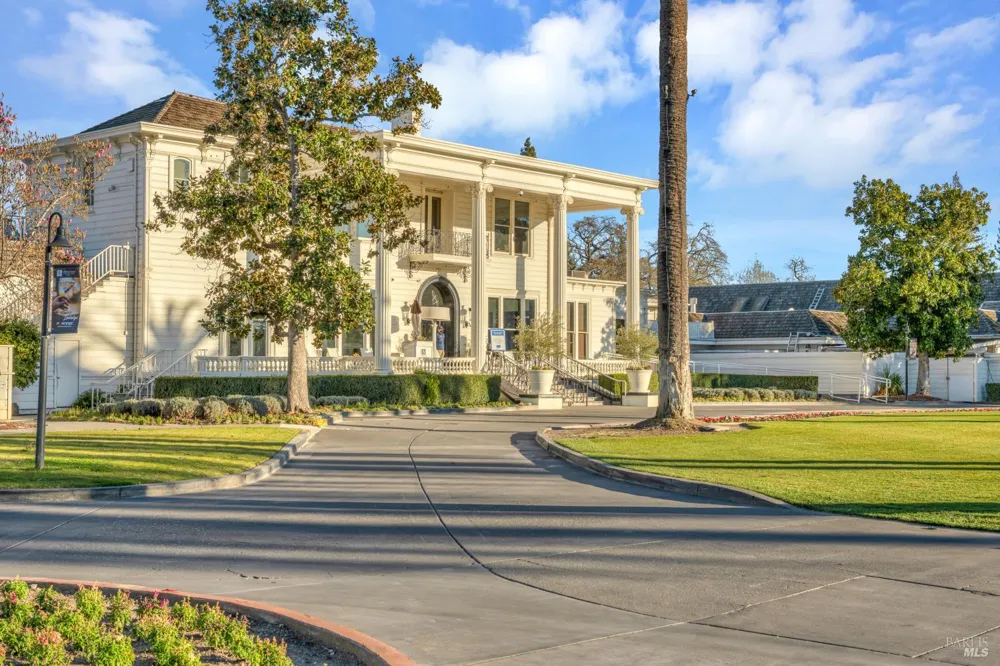548 Westgate Drive Napa, CA 94558
