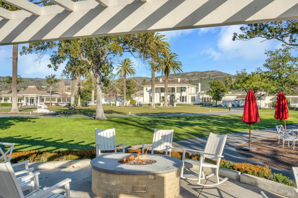548 Westgate Drive Napa, CA 94558