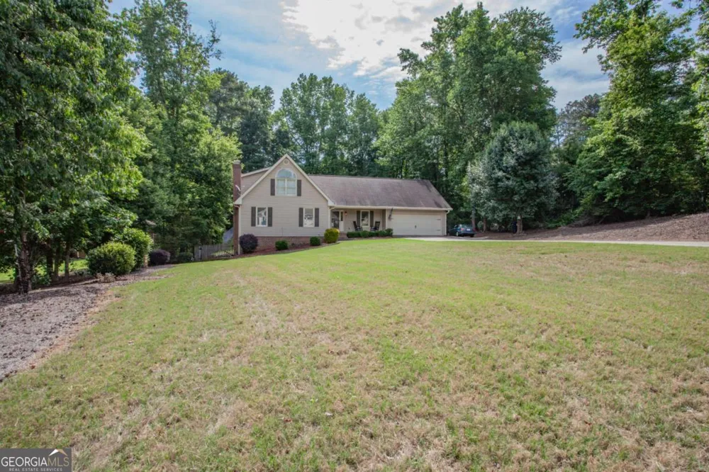 17 Mountain Oaks DR Carrollton, GA 30116