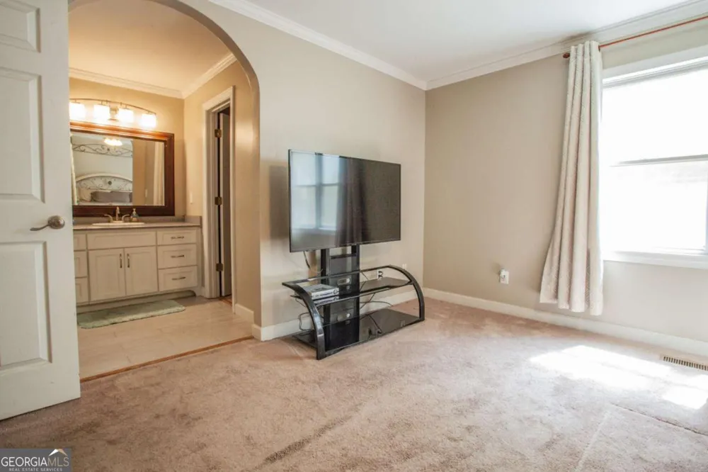 17 Mountain Oaks DR Carrollton, GA 30116