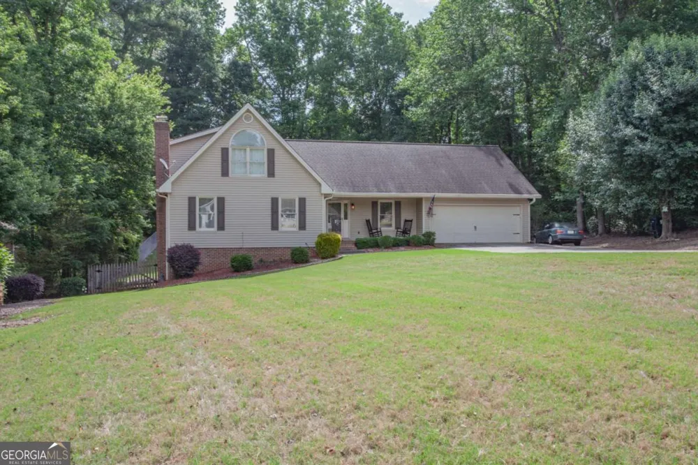 17 Mountain Oaks DR Carrollton, GA 30116