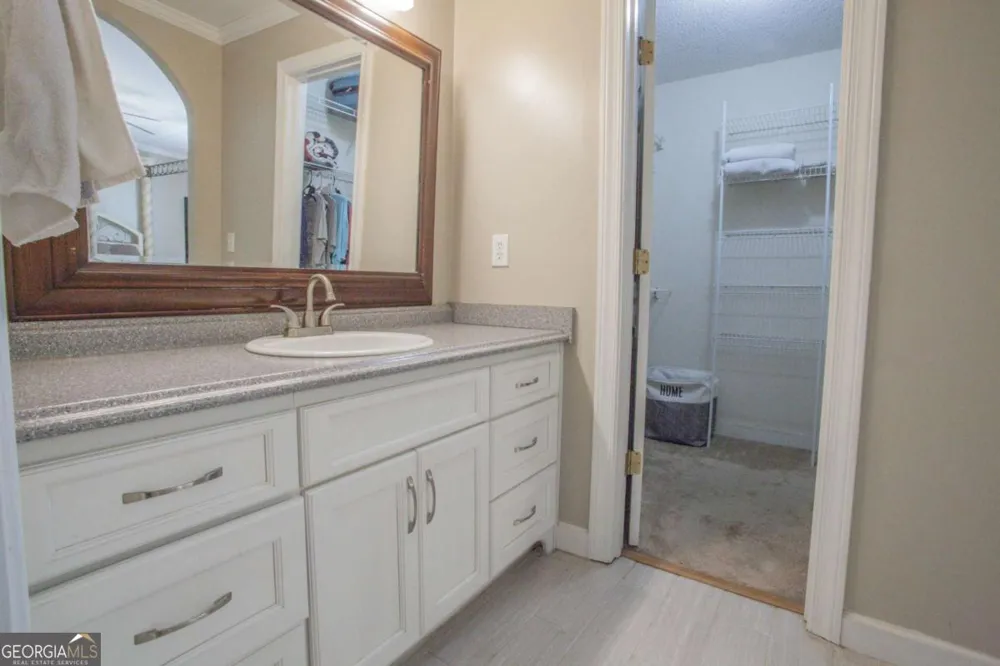 17 Mountain Oaks DR Carrollton, GA 30116