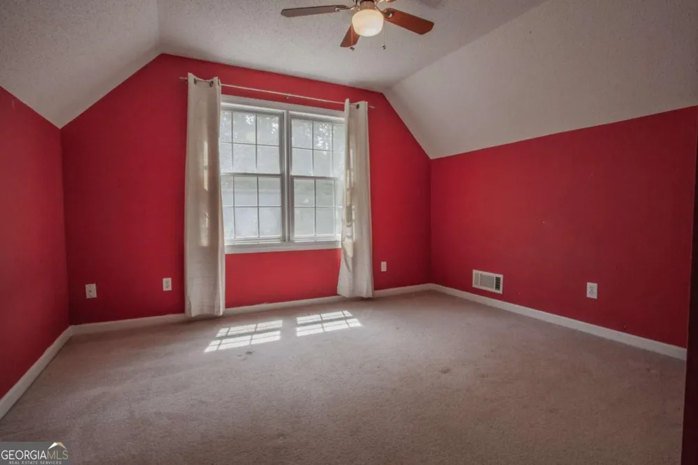 17 Mountain Oaks DR Carrollton, GA 30116